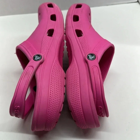 Crocs Slip On Mules Classic Shoes Sandals Rubber Hot Pink Men's Size 11 - Picture 6 of 8